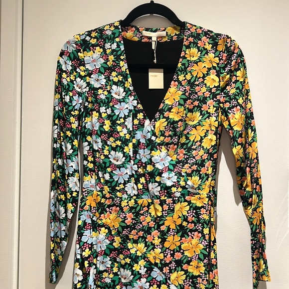 Maje New With Tags! Stunning floral handkerchief dress - Picture 2 of 6